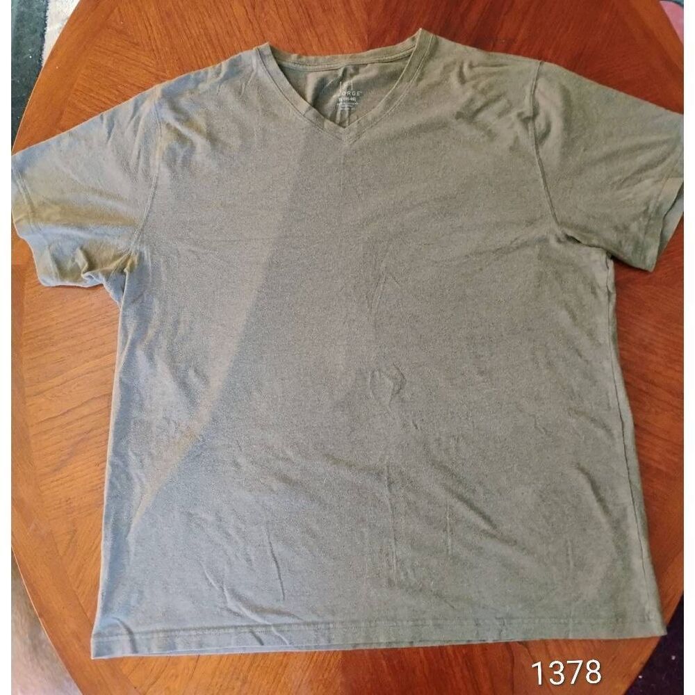 1378 George Brand VNeck Tee  Size Xl 4648